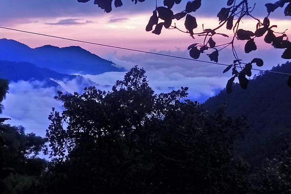 Cabana Con Banera Y Chimeneas En Puesta De Sol El Pacifico Dış mekan fotoğraf