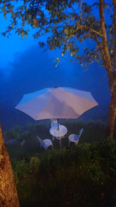 Cabana Con Banera Y Chimeneas En Puesta De Sol El Pacifico Dış mekan fotoğraf